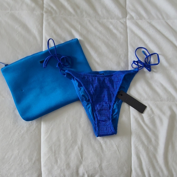 SOLD. NWT! Triangl “Vinca Balearic”  Bottoms Only in XL! - Picture 3 of 8